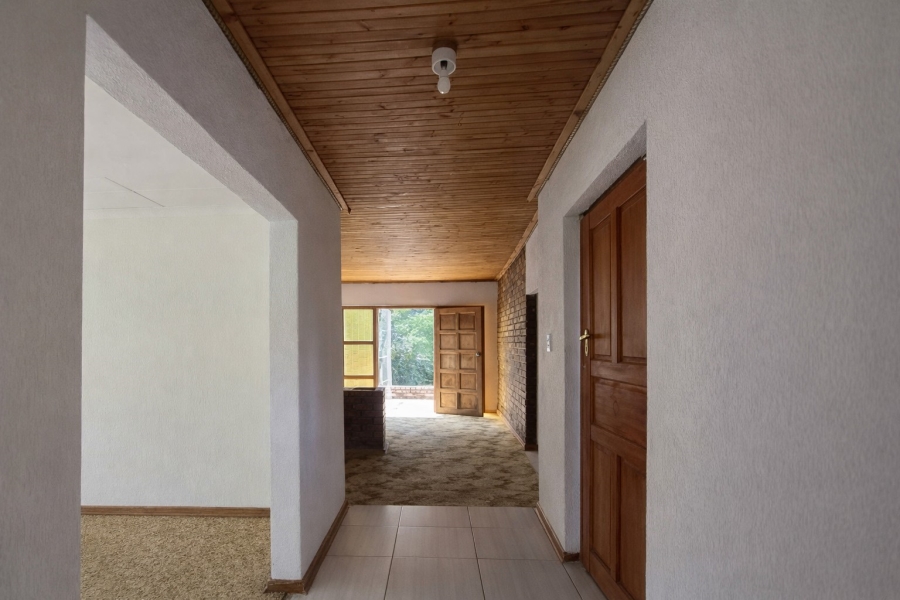 2 Bedroom Property for Sale in Phuthaditjhaba Free State